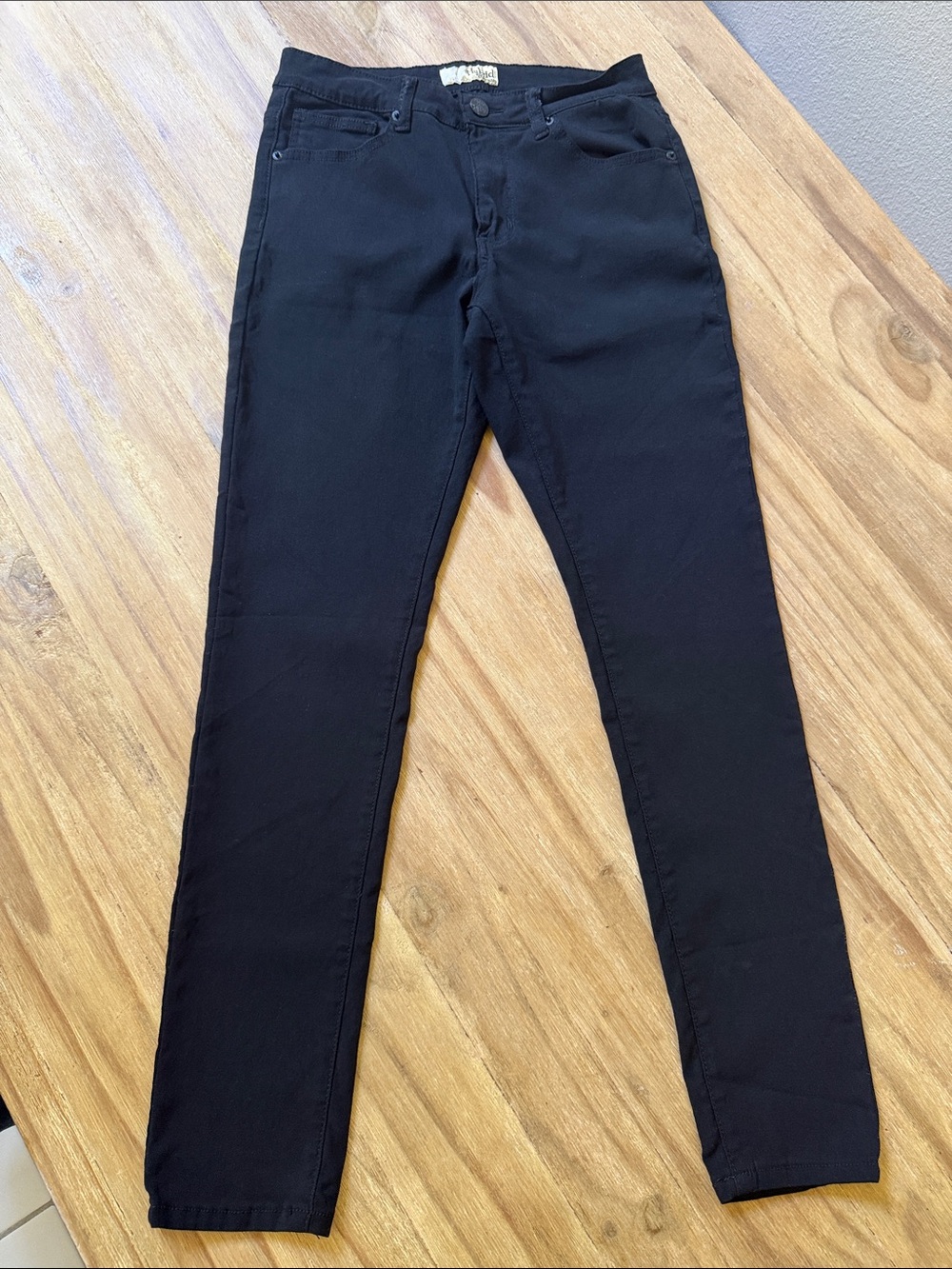 Hybrid & Company Women’s Hyper Stretch Denim Jeans - Black